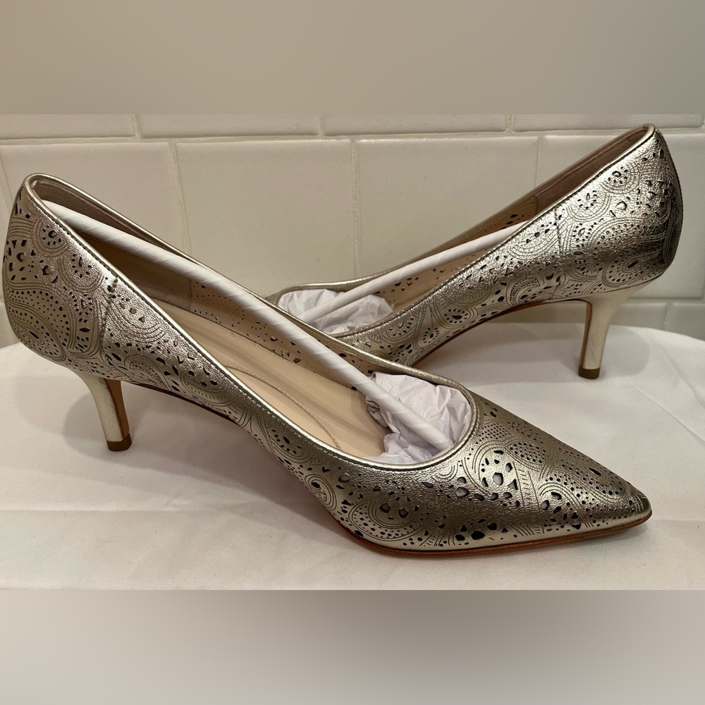 Cole Haan Vesta Pump 65mm in Gold